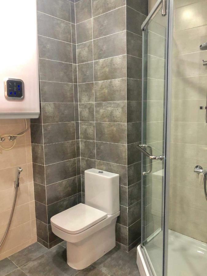 Tg Apartment Sea View Батуми Екстериор снимка